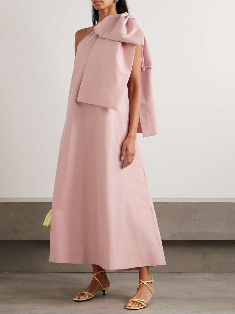 BERNADETTE's 'Winnie' gown